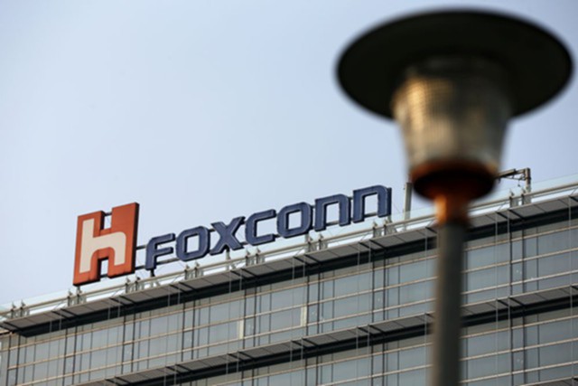 Foxconn получит