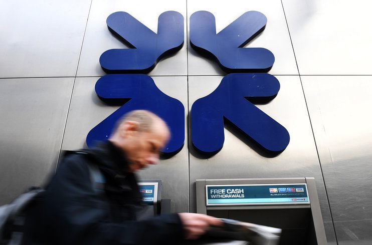 RBS намерен получить