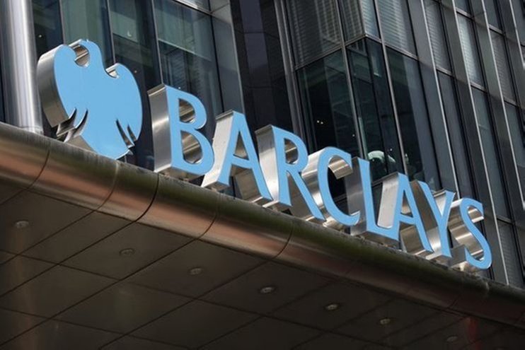 Чистая прибыль Barclays