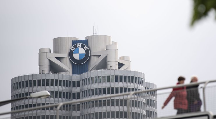 BMW и Tencent откроют в