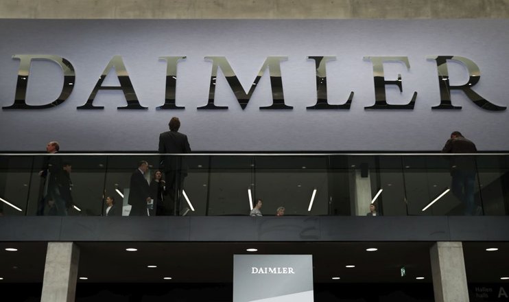 Чистая прибыль Daimler