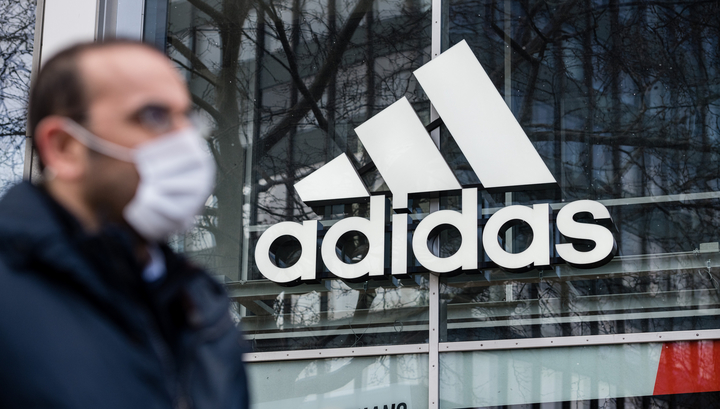 Adidas ожидает падения